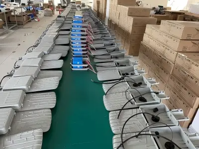 60 Sets of Split Solar Street Lights Shipped to the Czech Republic and Slovakia 5 60 Sets of Split Solar Street Lights Shipped to the Czech Republic and Slovakia 5