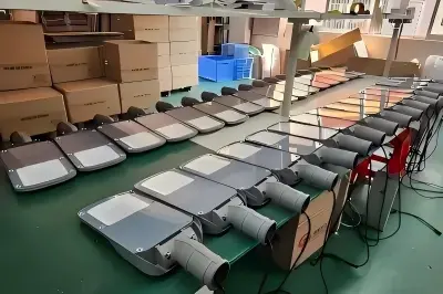 65 Sets Of 60W DC 12V Split Solar Street Lights Have Been Shipped To Romania.