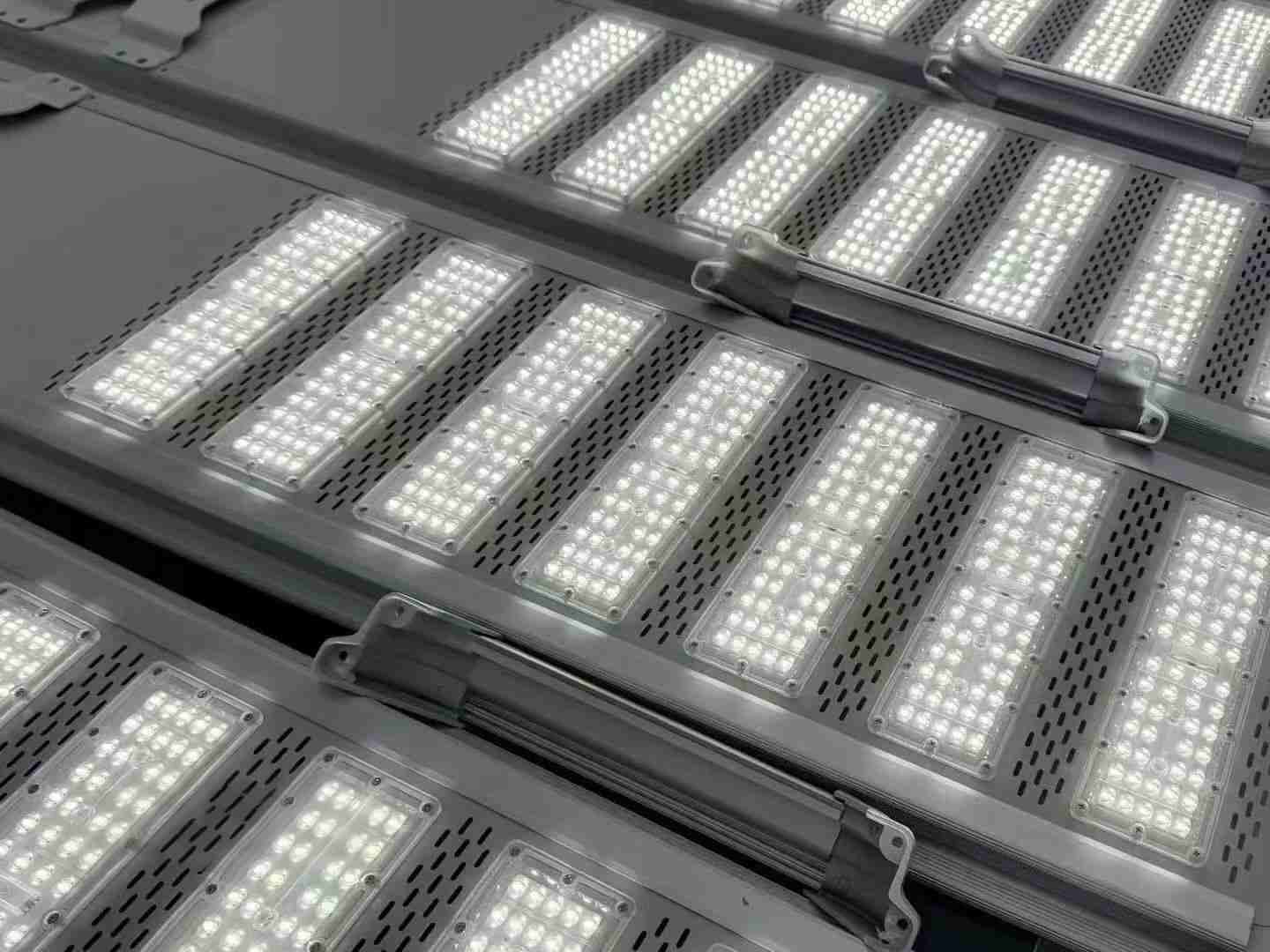 Automatic Integrated Solar Street Light Manufacturer Automatic Integrated Solar Street Light Manufacturer