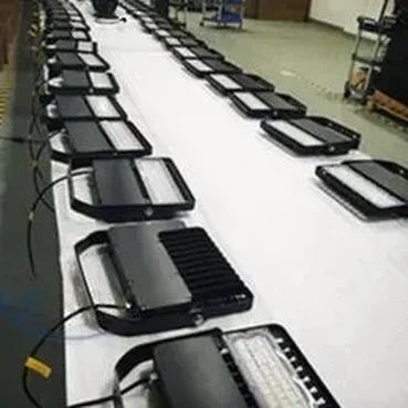 High Brightness LED Flood Light production line (2) High Brightness LED Flood Light production line (2)
